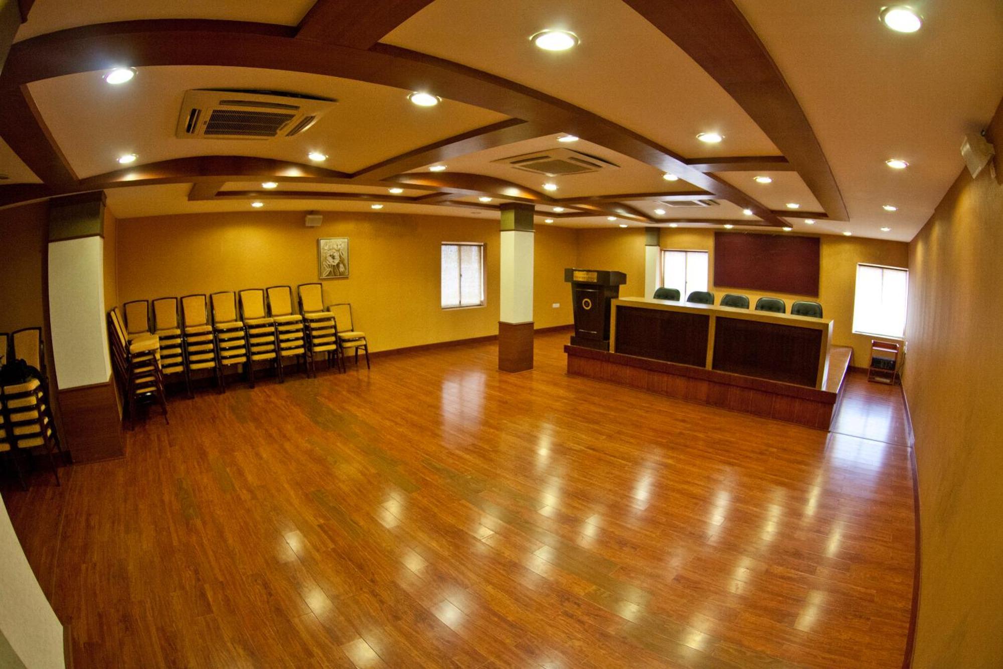 Paramount Tower Kozhikode Esterno foto