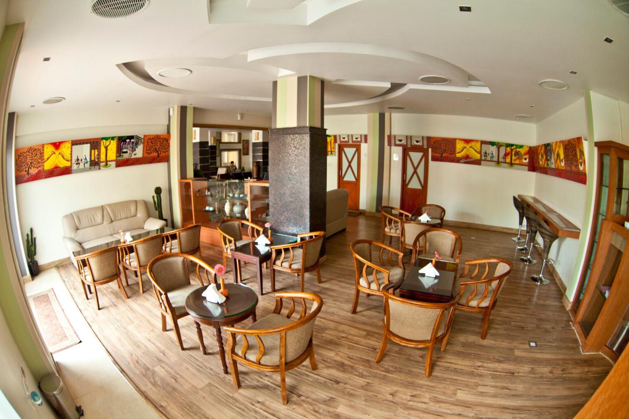 Paramount Tower Kozhikode Esterno foto